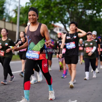 Runner Photo 3946702