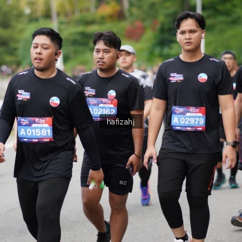 Runner Photo 3946704