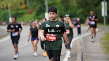 Runner Photo 3946719
