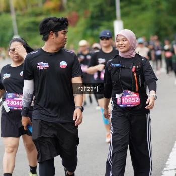 Runner Photo 3946765