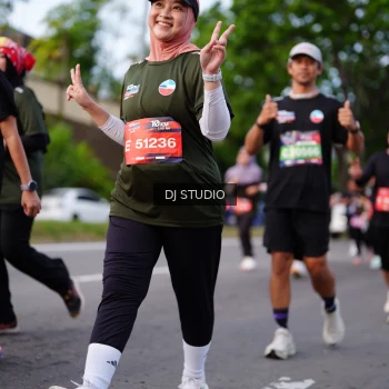 Runner Photo 3946773