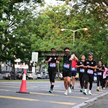 Runner Photo 3946783