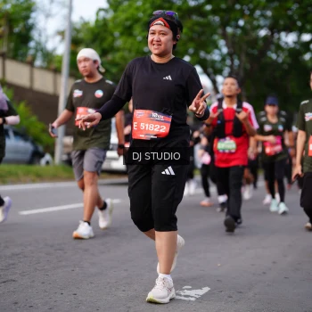 Runner Photo 3946814