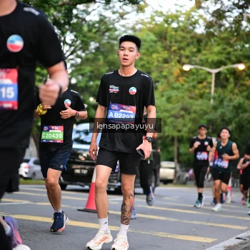 Runner Photo 3946815