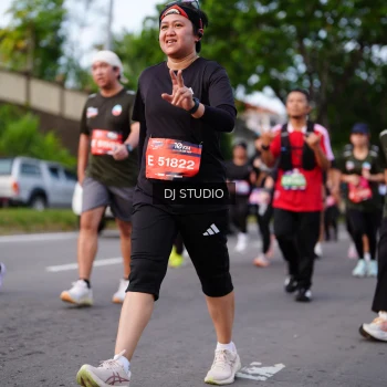 Runner Photo 3946824