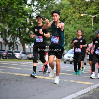 Runner Photo 3946833