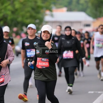 Runner Photo 3946837