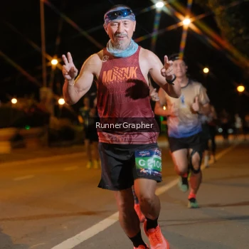 Runner Photo 3946851
