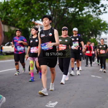 Runner Photo 3946861