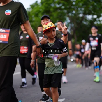 Runner Photo 3946862