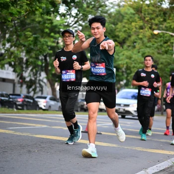 Runner Photo 3946873