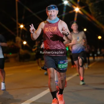 Runner Photo 3946879