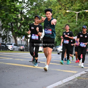 Runner Photo 3946890