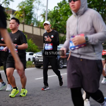 Runner Photo 3946987
