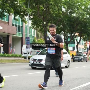 Runner Photo 3946988