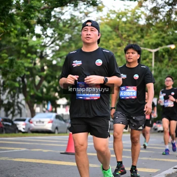 Runner Photo 3946996