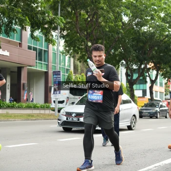 Runner Photo 3946999