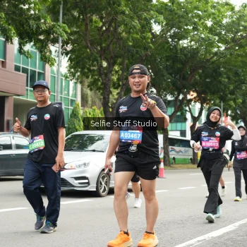 Runner Photo 3947000