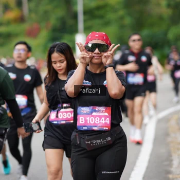 Runner Photo 3947012
