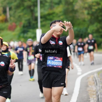 Runner Photo 3947033