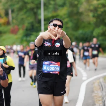 Runner Photo 3947045