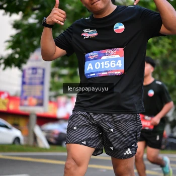 Runner Photo 3947060