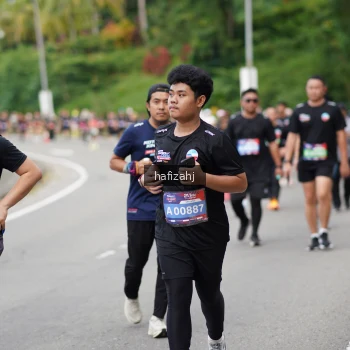 Runner Photo 3947078