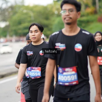 Runner Photo 3947145