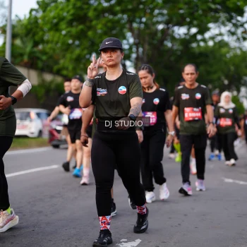 Runner Photo 3947171