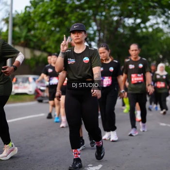 Runner Photo 3947193