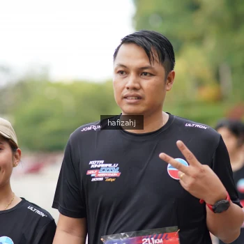 Runner Photo 3947215