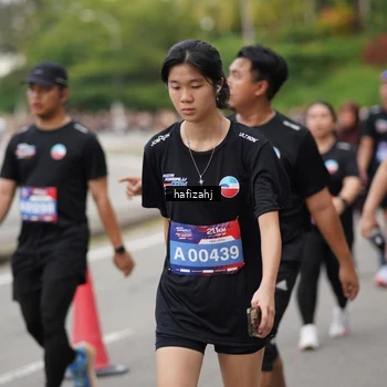 Runner Photo 3947219