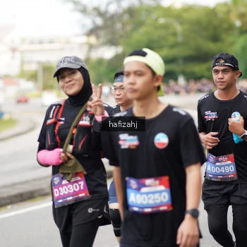 Runner Photo 3947273