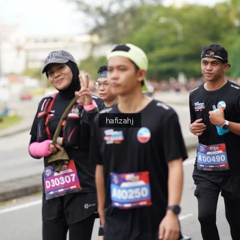 Runner Photo 3947277