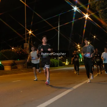 Runner Photo 3947290
