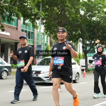 Runner Photo 3947291