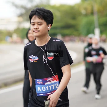 Runner Photo 3947295