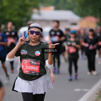 Runner Photo 3947331