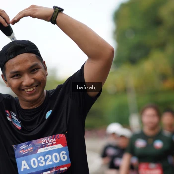 Runner Photo 3947355