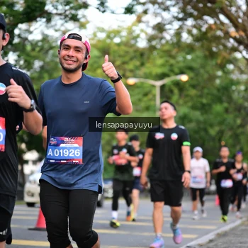 Runner Photo 3947357