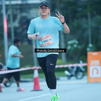 Runner Photo 3947373