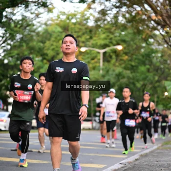 Runner Photo 3947378