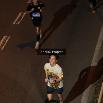 Runner Photo 3947386