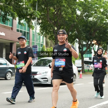Runner Photo 3947421