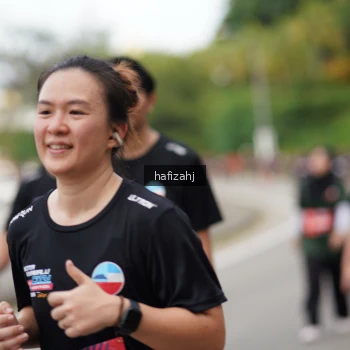 Runner Photo 3947430