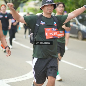 Runner Photo 3947439