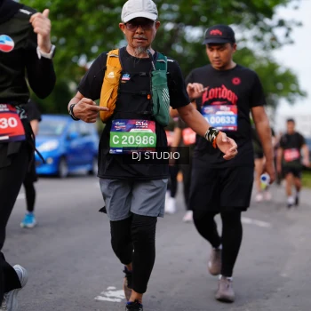 Runner Photo 3947459