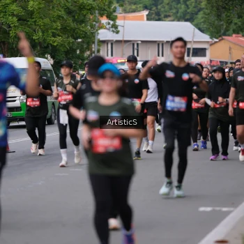 Runner Photo 3947489