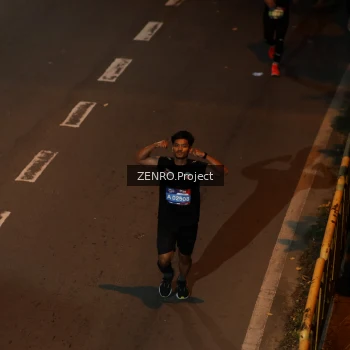 Runner Photo 3947496
