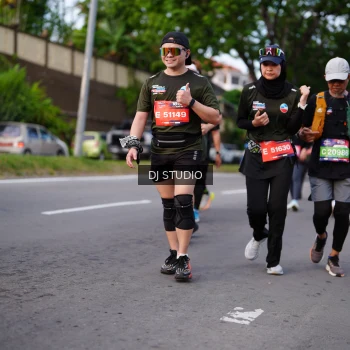 Runner Photo 3947513